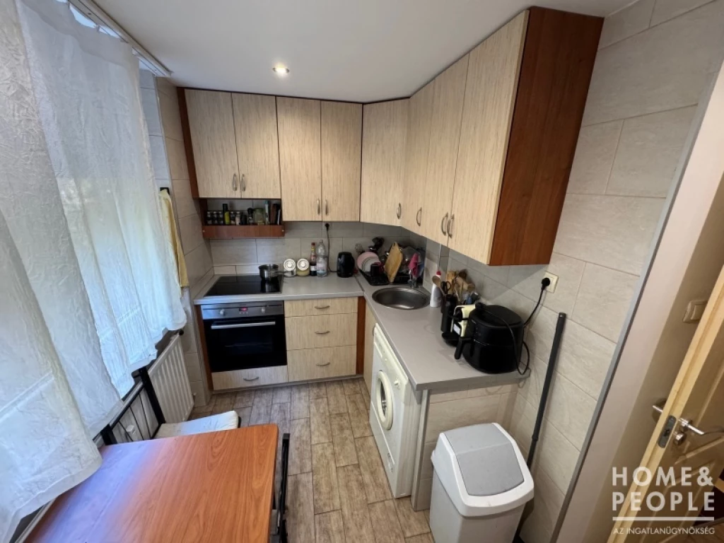 For sale brick flat, Szeged