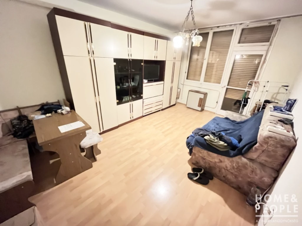 For sale brick flat, Hódmezővásárhely