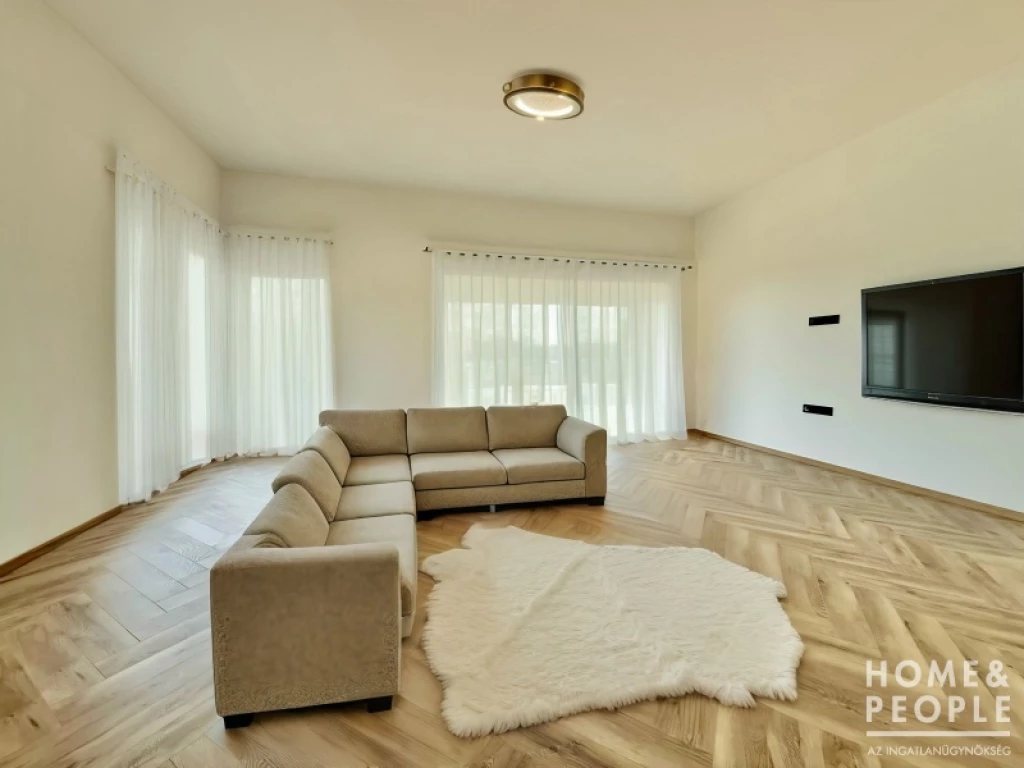 Eladó családi ház, Petőfitelep!