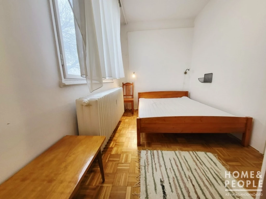 Újszegeden lakás eladó