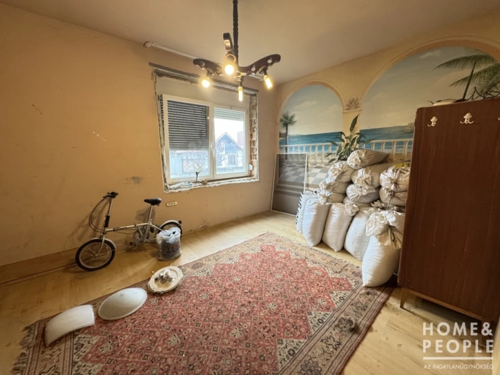 Tégla falazatú, családi ház eladó Hódmezővásárhelyen!