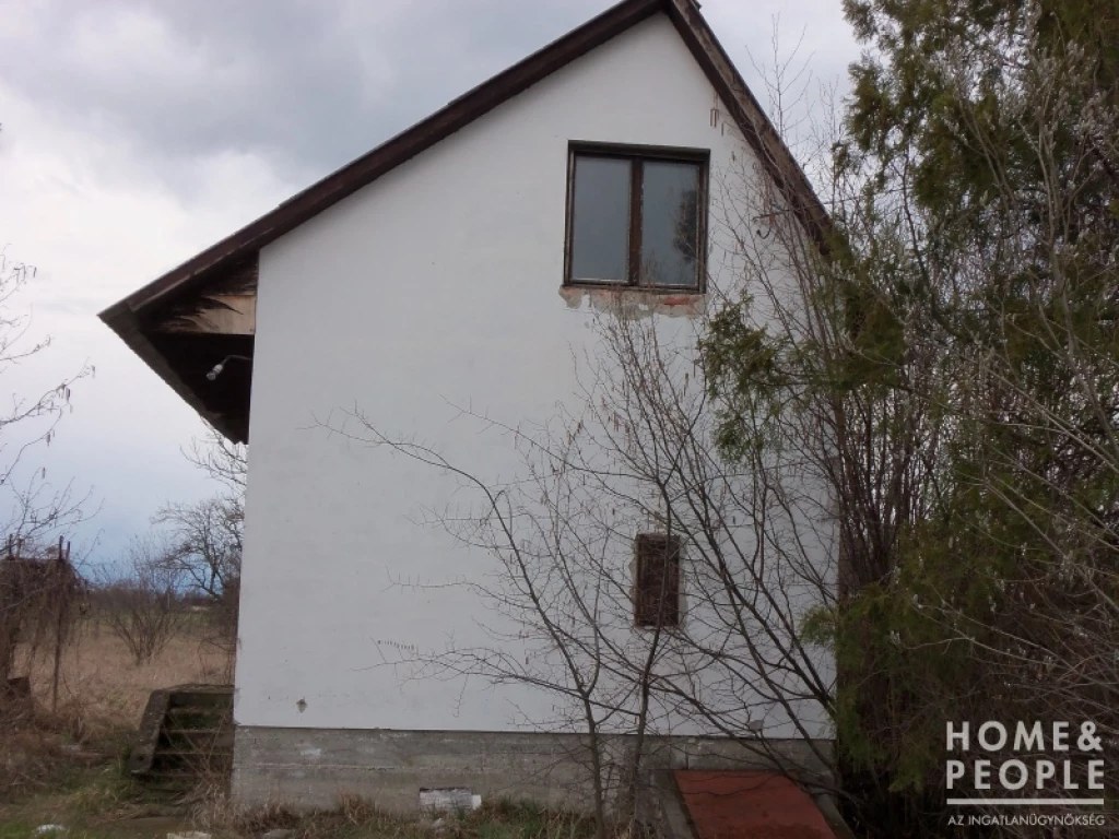 Magyarcsanádon ház eladó!