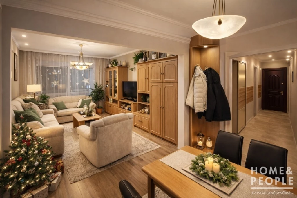 For sale brick flat, Hódmezővásárhely