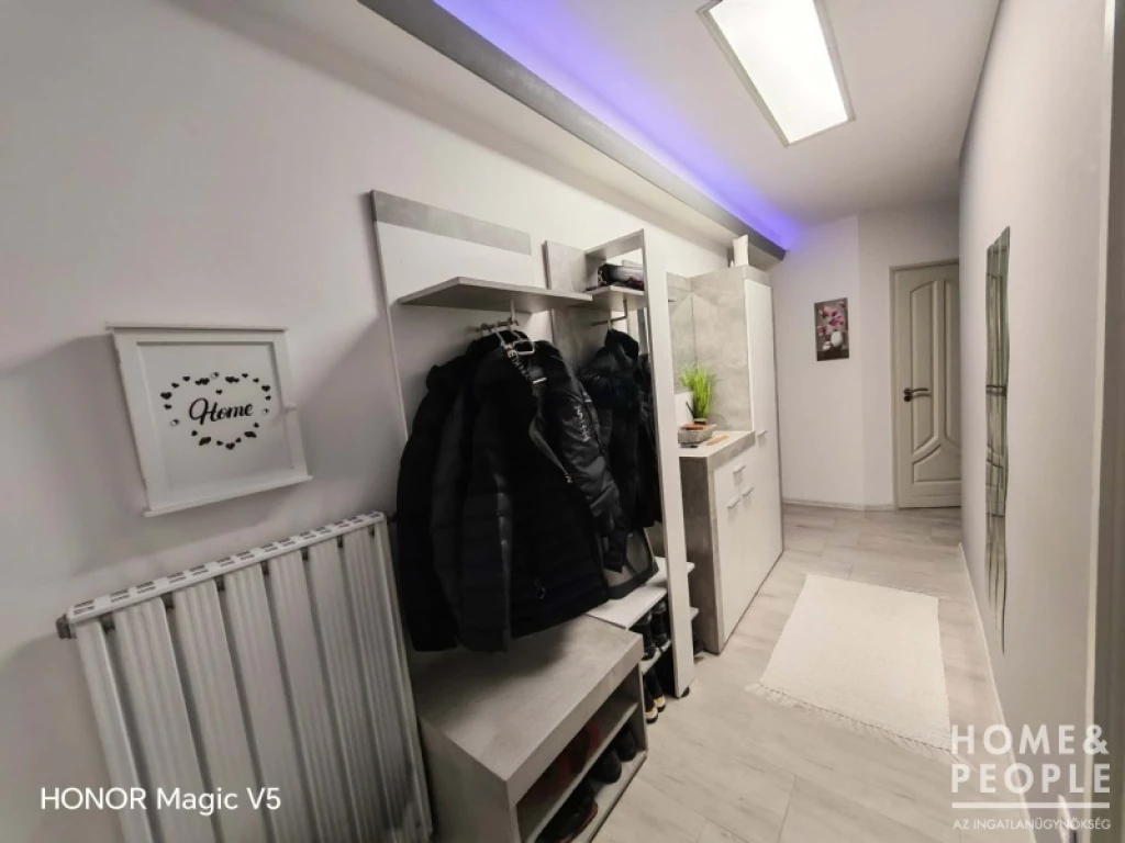 For sale brick flat, Szeged