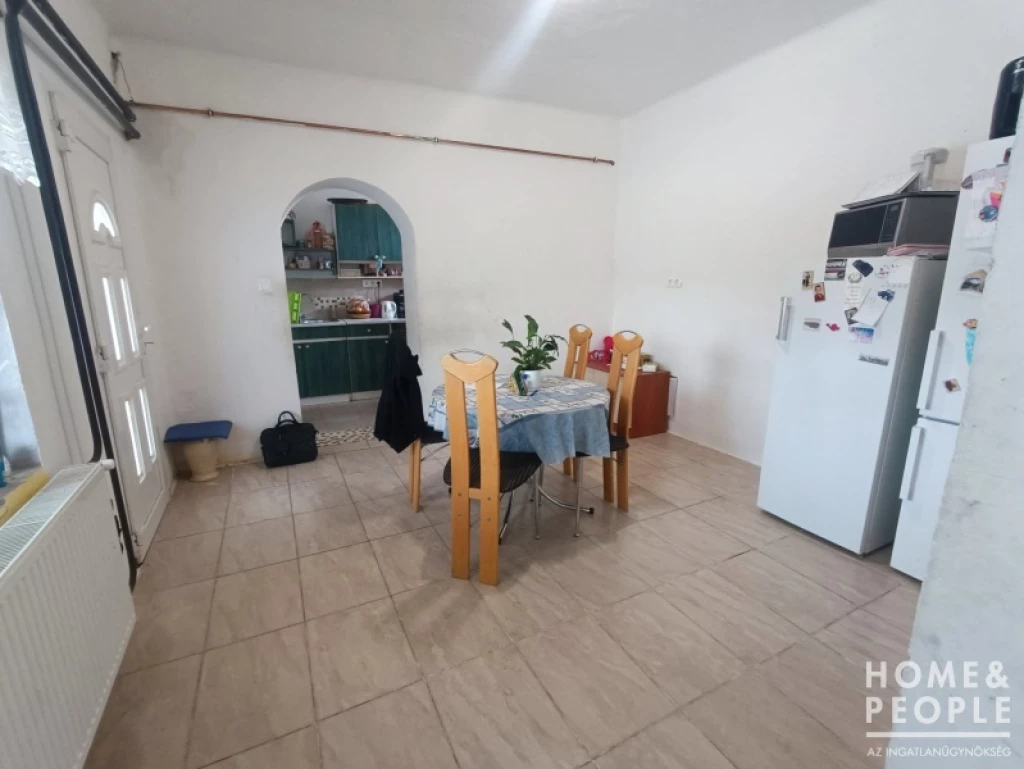 Eladó családi ház, Zákányszék