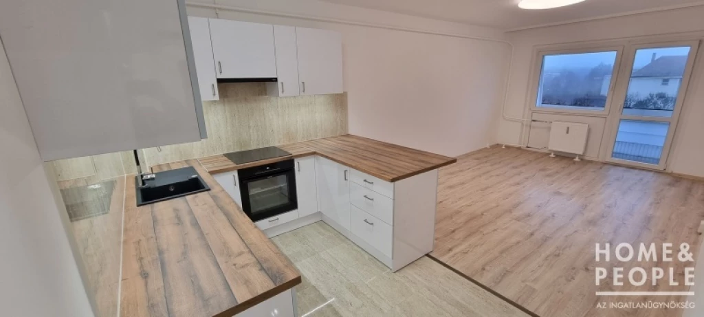 For sale brick flat, Szeged, Felsőváros