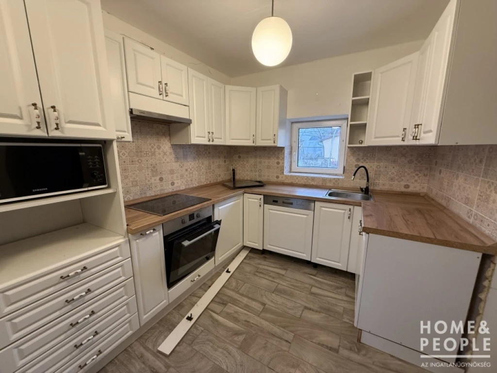 Eladó családi ház Szentmihályon!