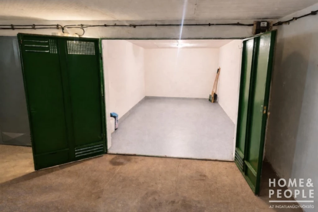 For sale detached garage, Szeged, Fodorkert