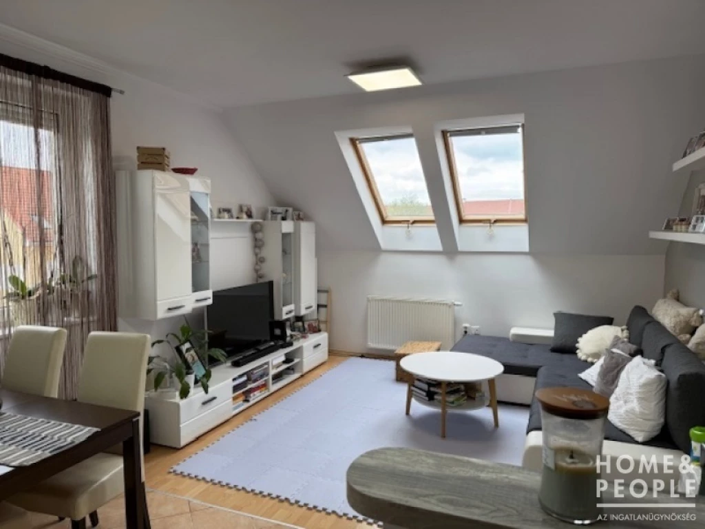 c3-1-name c2-19-name, Szeged, Móraváros