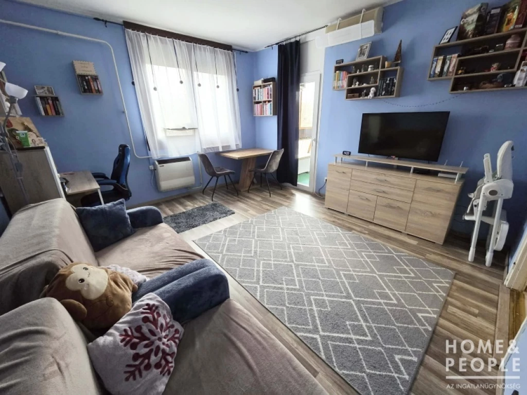 Eladó tégla lakás Hódmezővásárhely-Kertvárosában!