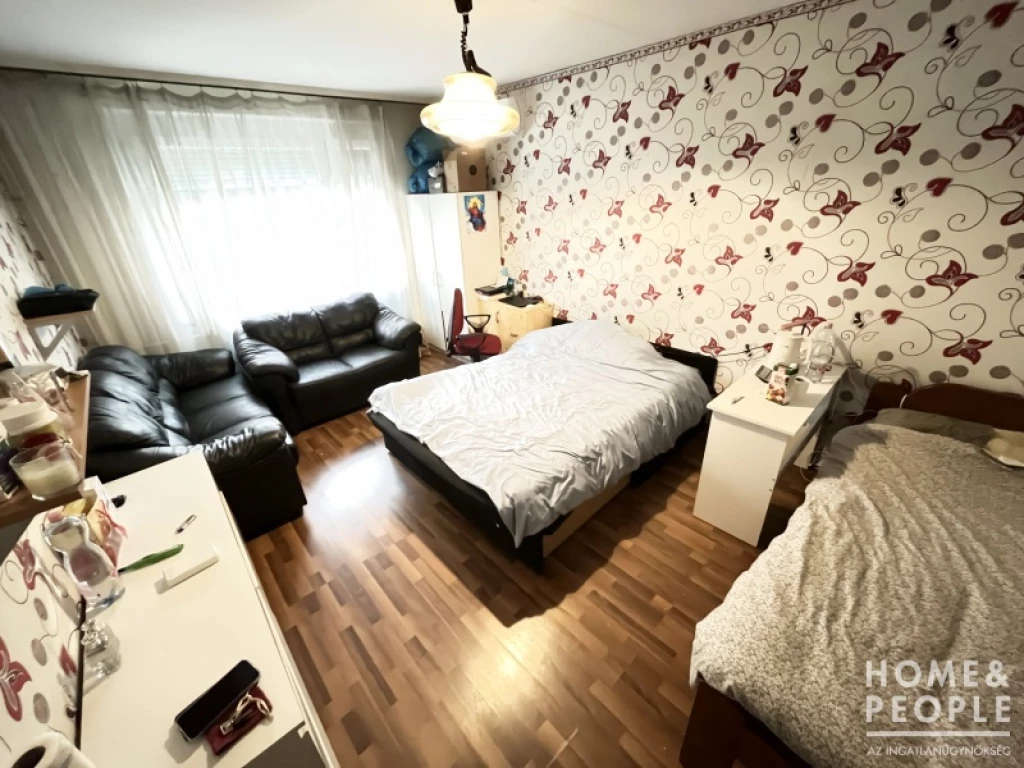 For sale brick flat, Szeged, Makkosház