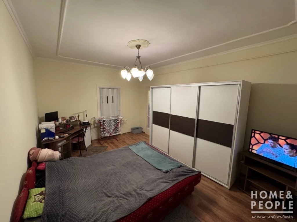 c3-1-name c2-19-name, Makó