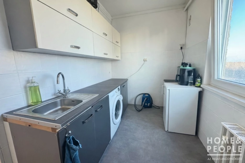 2 szobás panel lakás eladó Hódmezővásárhelyen!