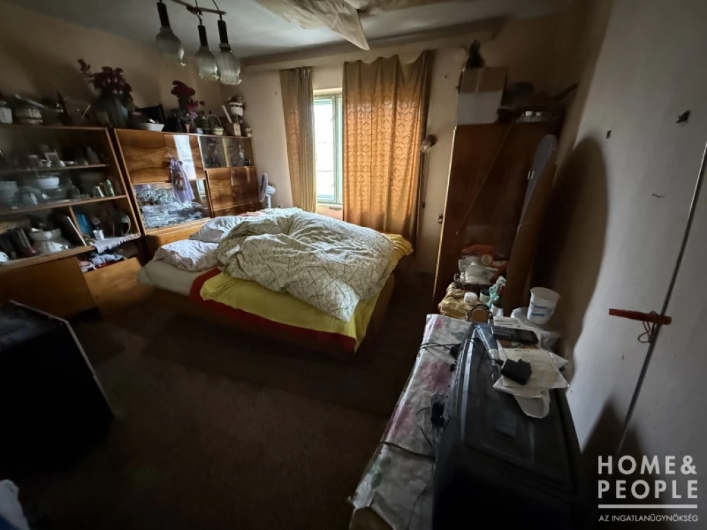 For sale house, Ruzsa