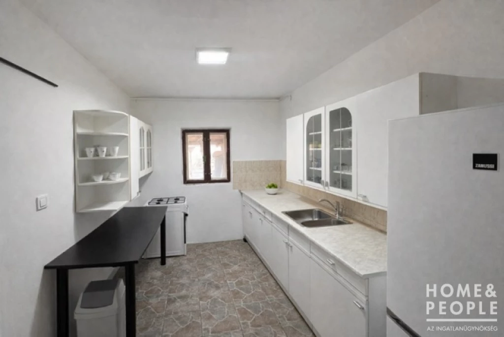 c3-1-name c2-1-name, Sándorfalva