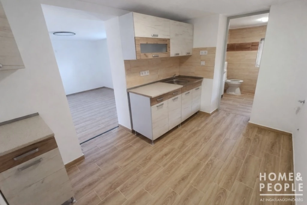 c3-1-name c2-1-name, Sándorfalva