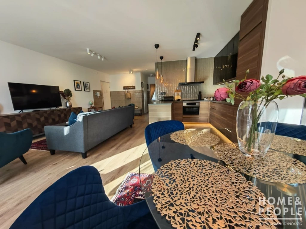 For sale brick flat, Szeged