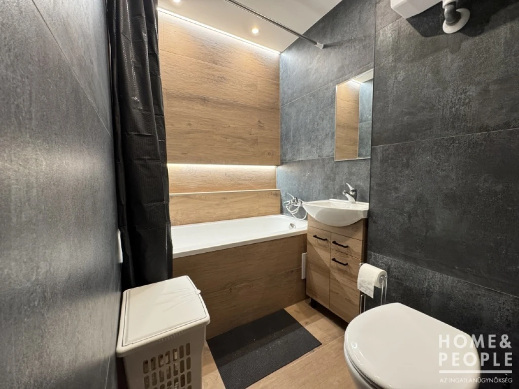 c3-1-name c2-19-name, Szeged, Tarján