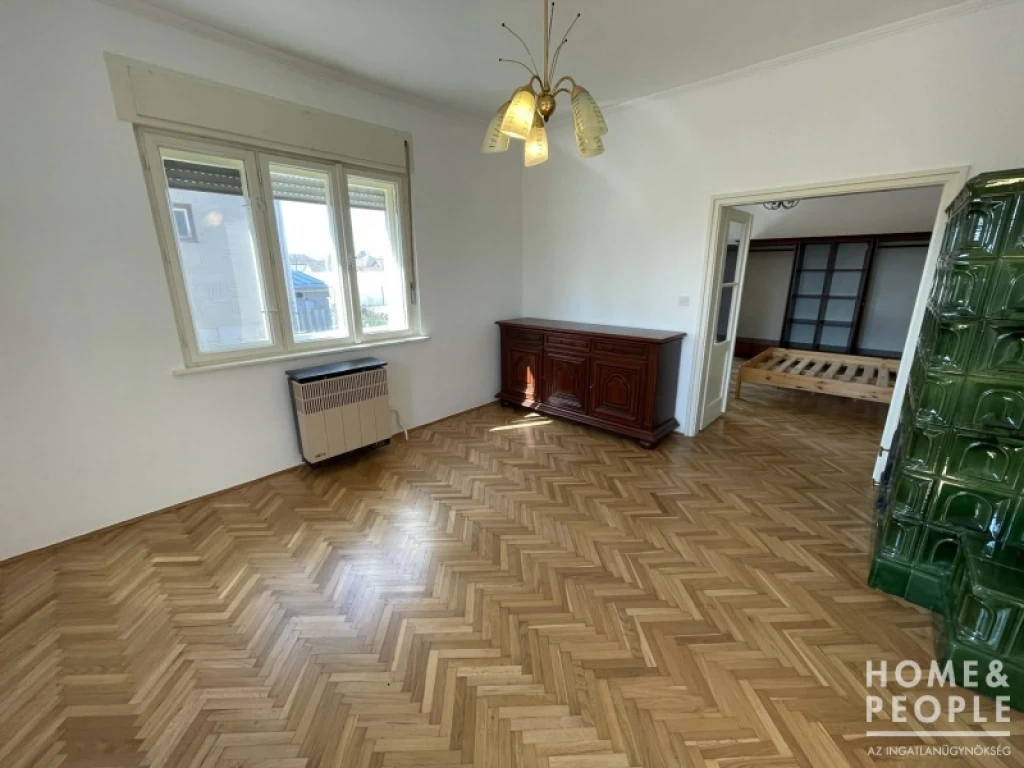 Két ház egy áráért Röszkén!