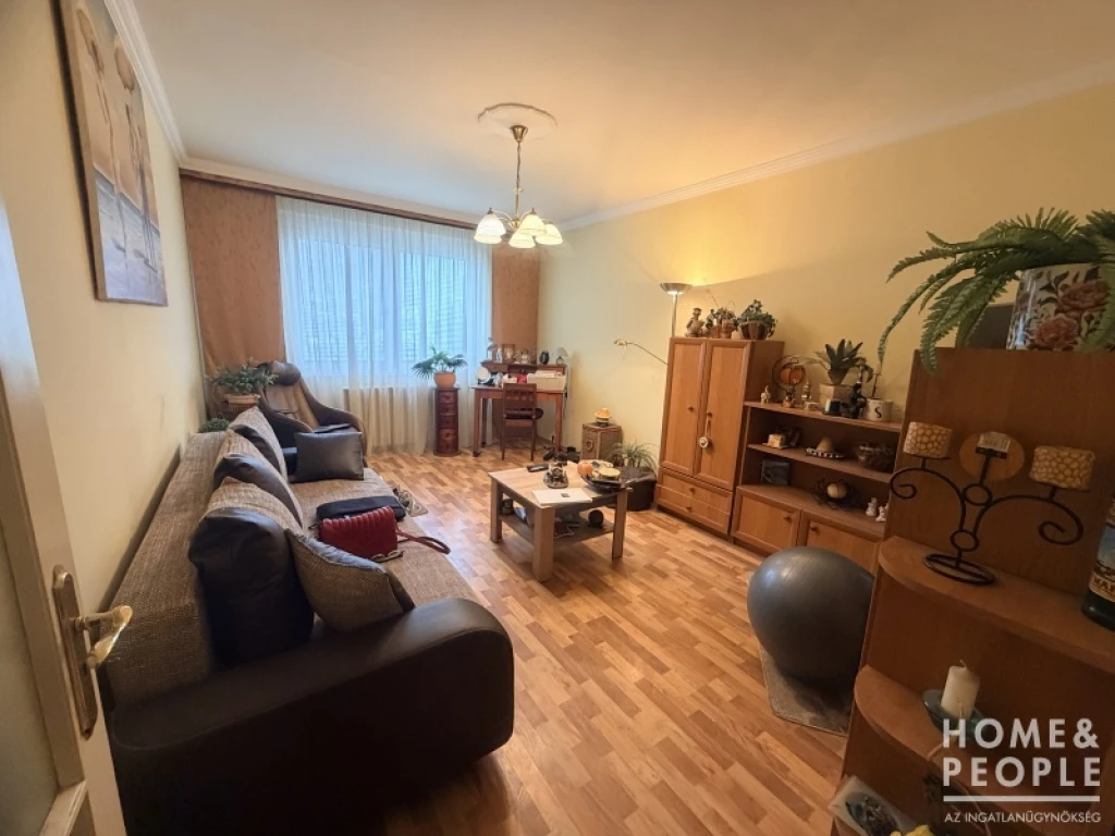 Szeged Lakás Eladó!