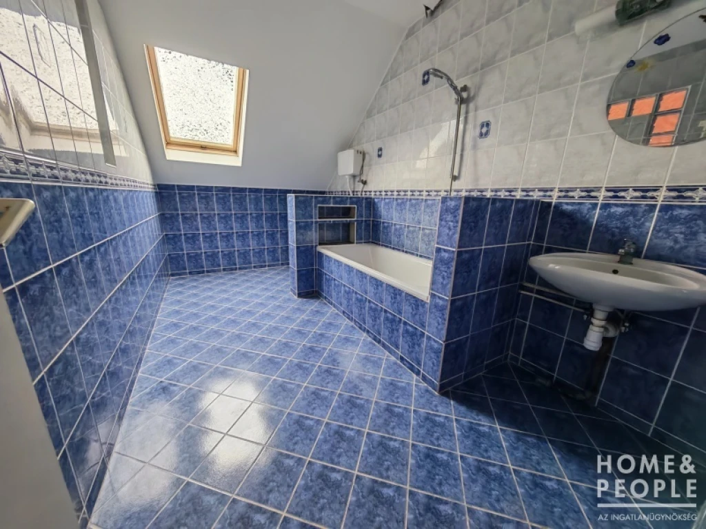 Röszkén családi ház eladó