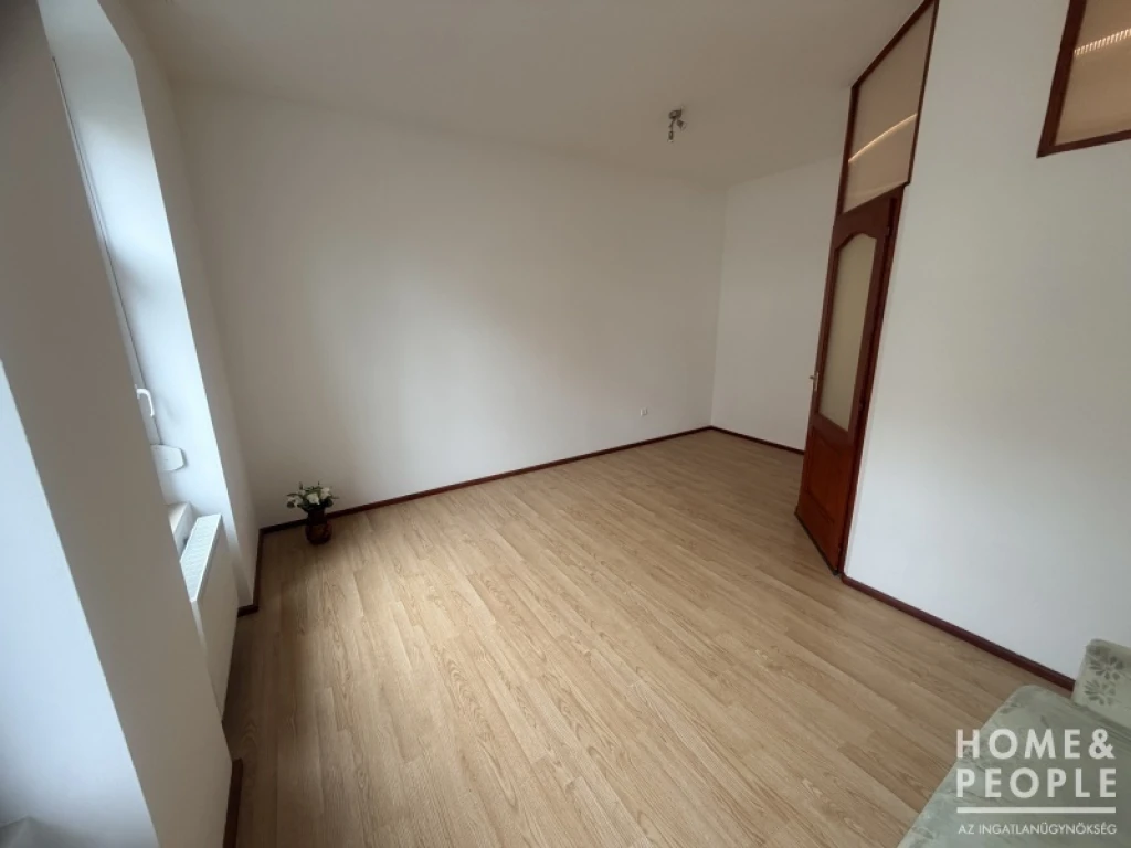 Szeged Tégla Lakás Eladó!