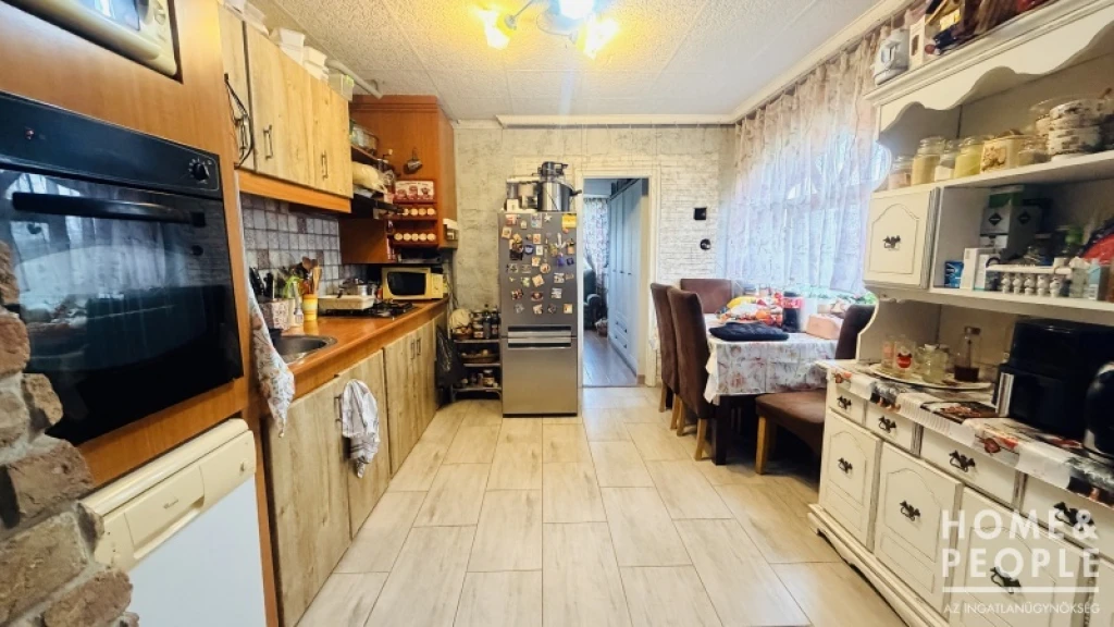 Vásárhelyi Családi ház Eladó!