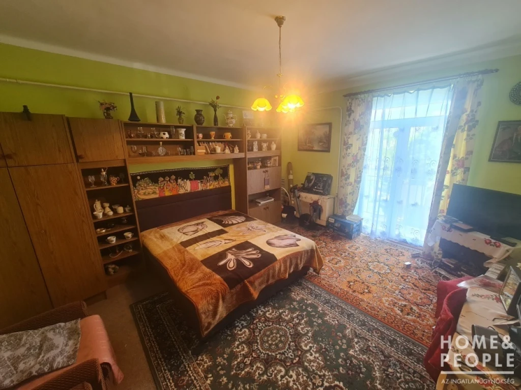 Eladó téglalakás, Hódmezővásárhely