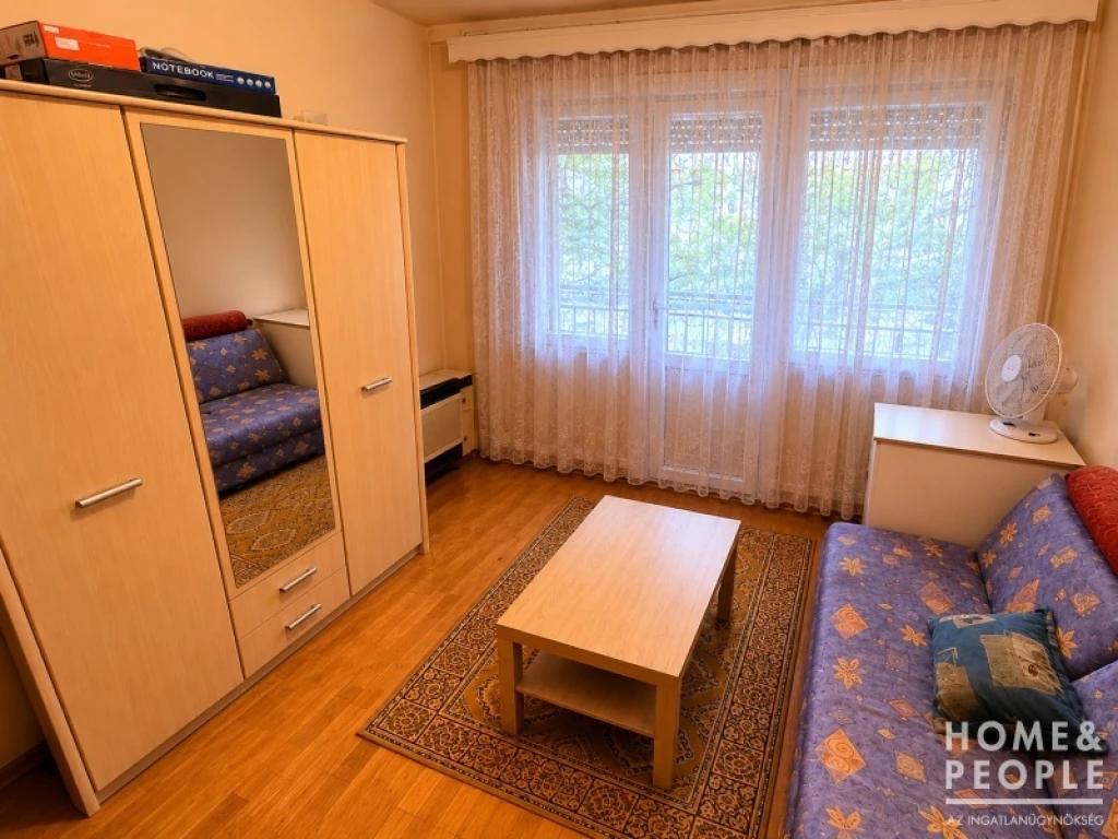Eladó belvárosi lakás Szegeden!