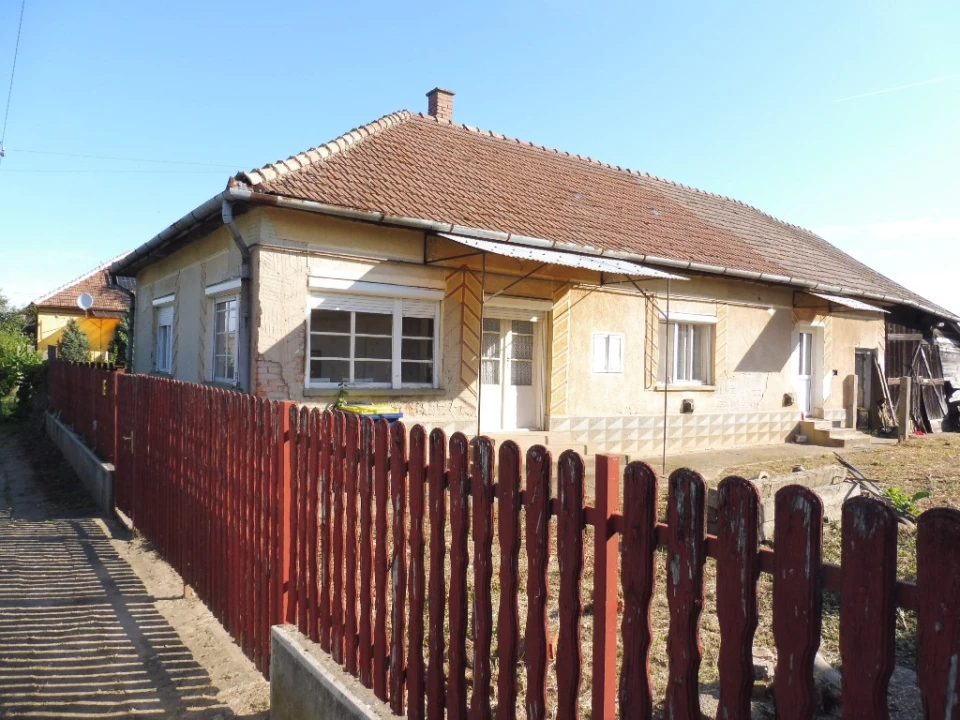 For sale house, Gávavencsellő, Aradi utca 17