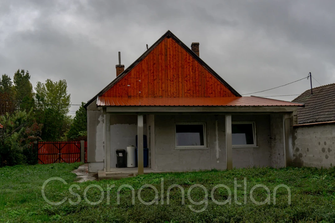 For sale house, Bezi