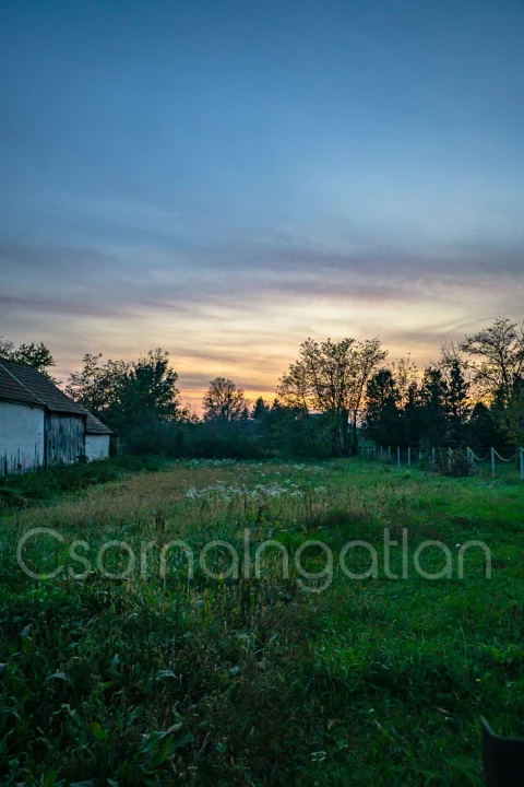 For sale building plot, Vág