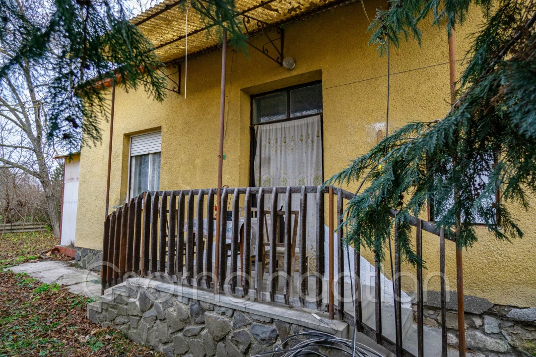 For sale house, Osli