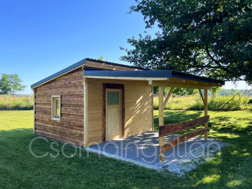 Eladó hétvégi ház, Hövej