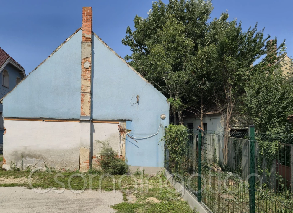 For sale brick flat, Kapuvár