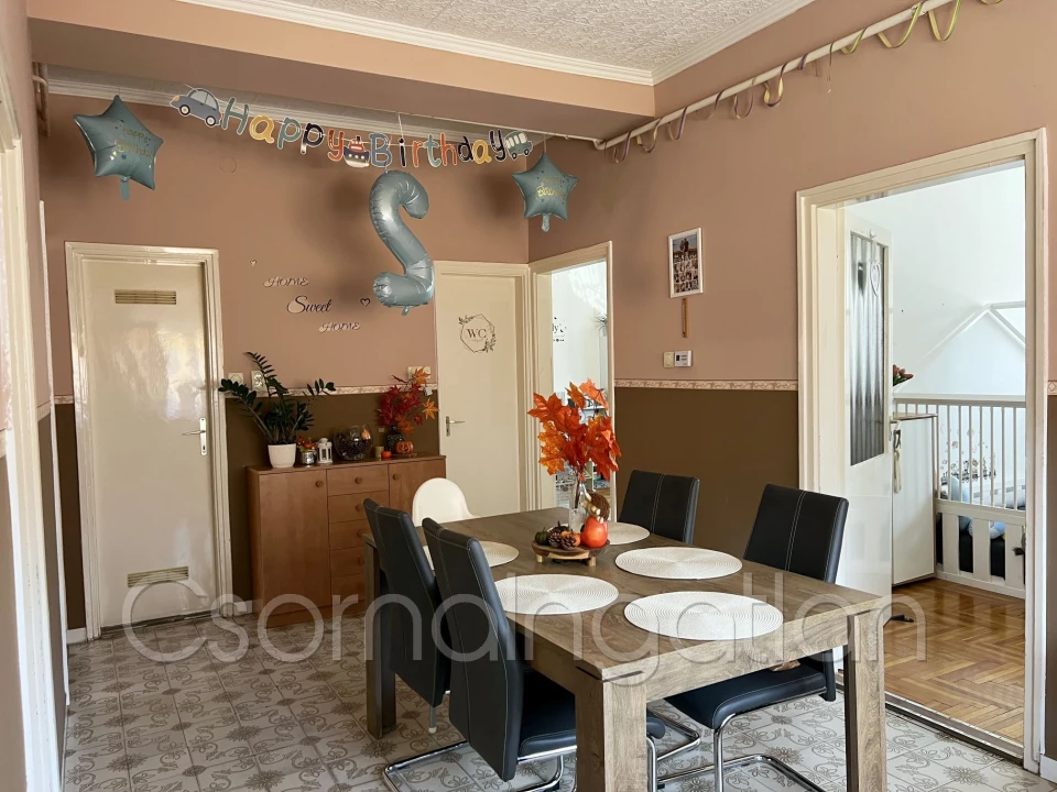 Eladó téglalakás, Bősárkány