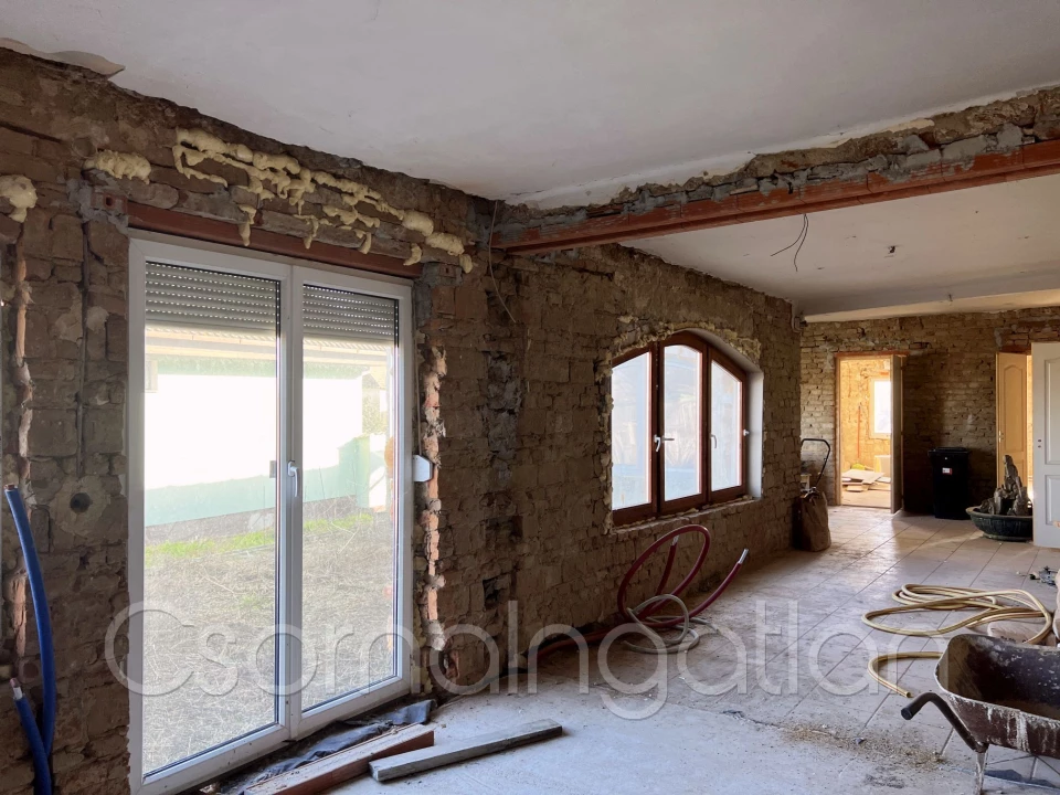 Eladó családi ház, Páli