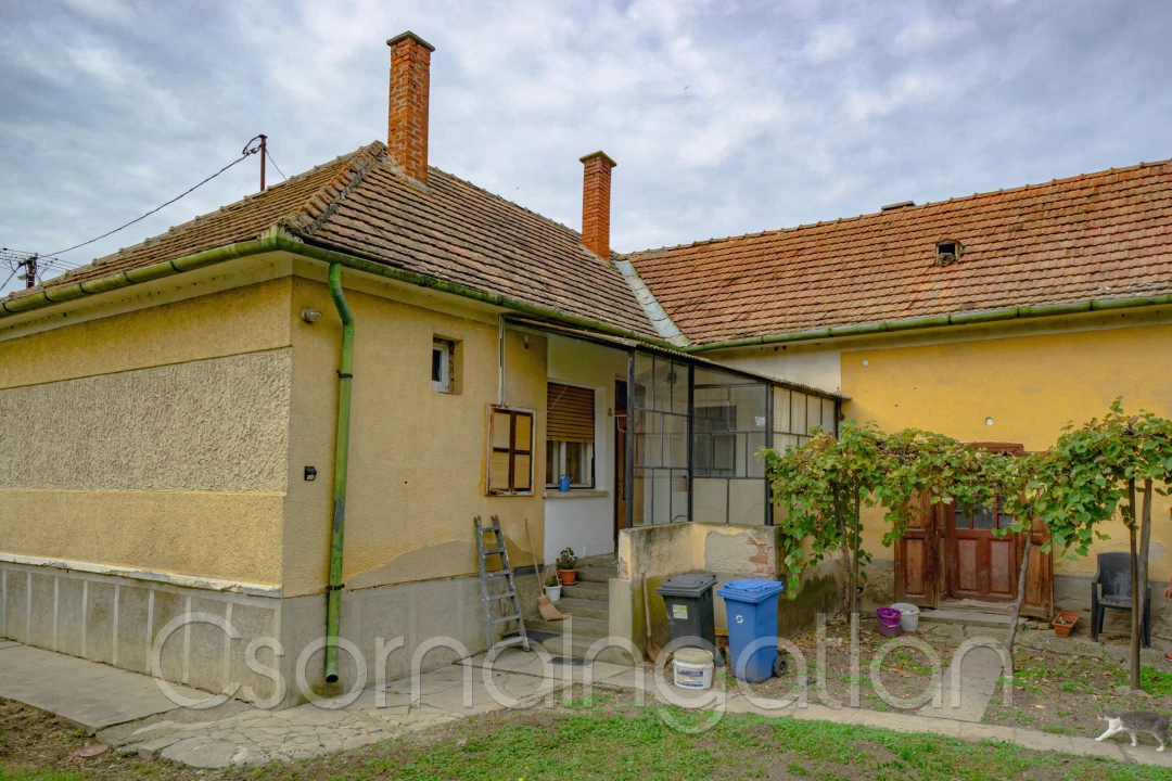 Eladó családi ház, Rábatamási