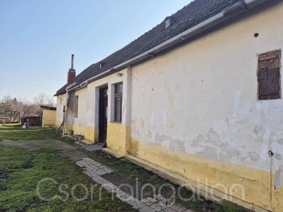 Eladó családi ház, Rábatamási