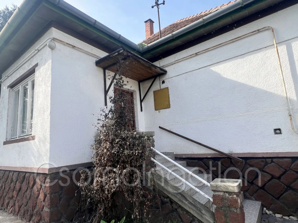 c3-1-name c2-1-name, Babót