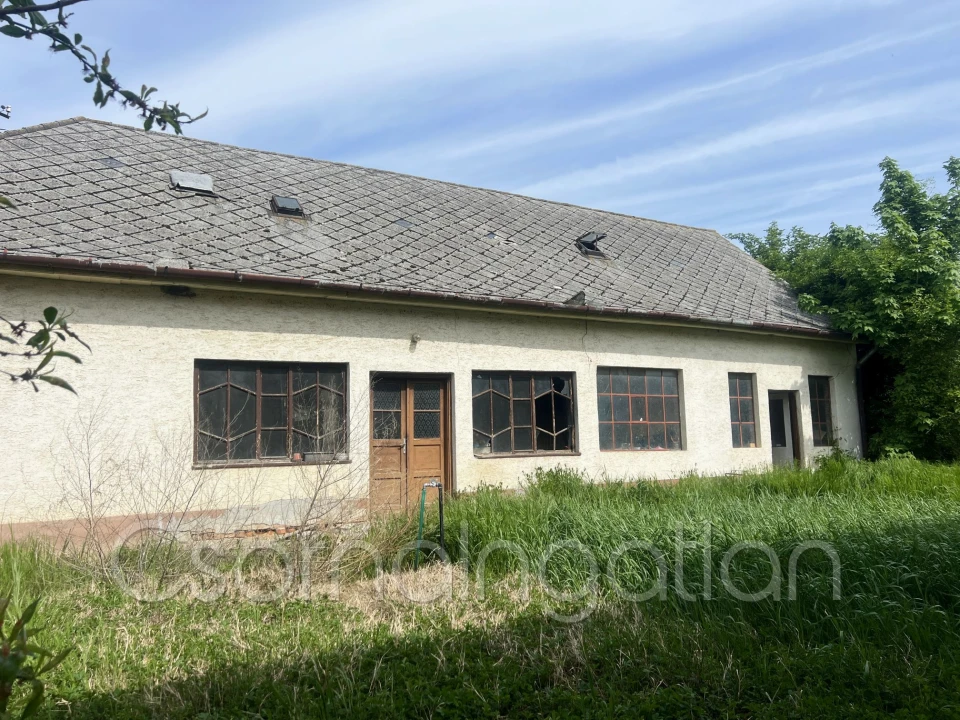 Eladó családi ház, Markotabödöge