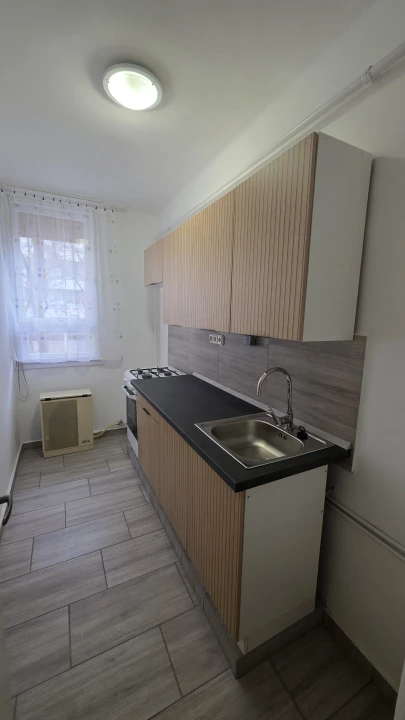 Kiadó téglalakás, Debrecen