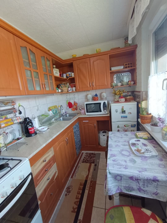 Eladó panellakás, Székesfehérvár