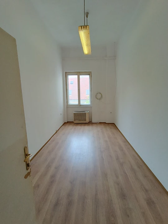 For sale housing office, Székesfehérvár