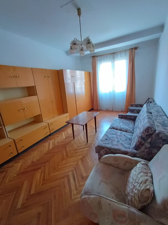 c3-1-name c2-19-name, Székesfehérvár