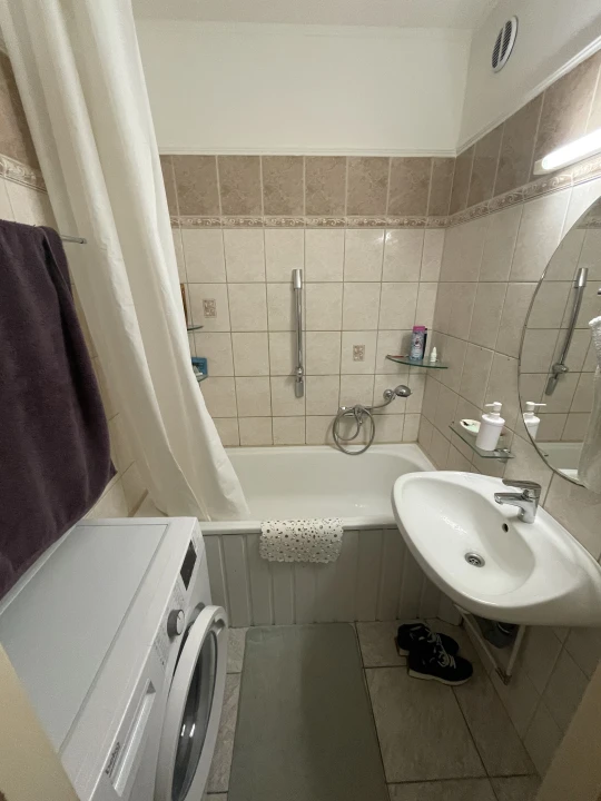 c3-2-name c2-20-name, Székesfehérvár