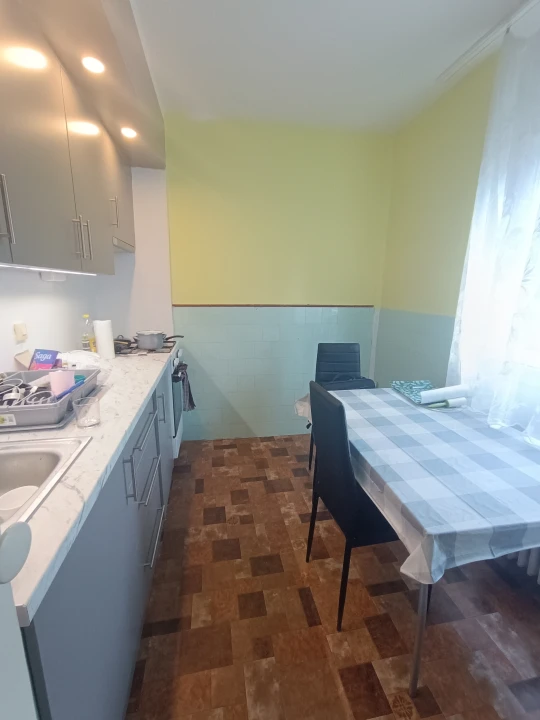 Eladó panellakás, Székesfehérvár