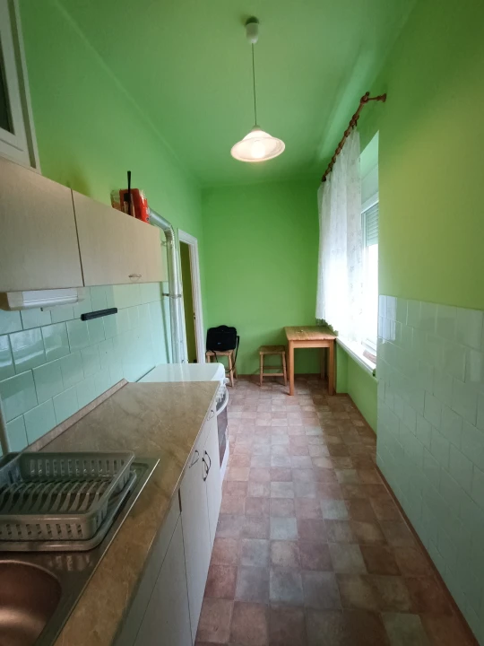 Eladó téglalakás, Székesfehérvár
