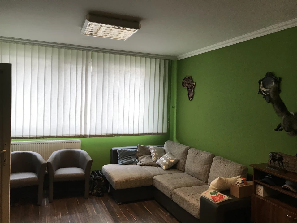 For rent office, office block, Debrecen