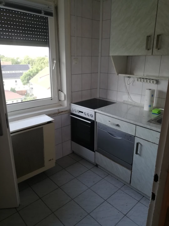 Kiadó téglalakás, Debrecen